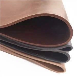 Mousse de chlorure de polyvinyle
