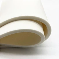 Mousse PVC blanche